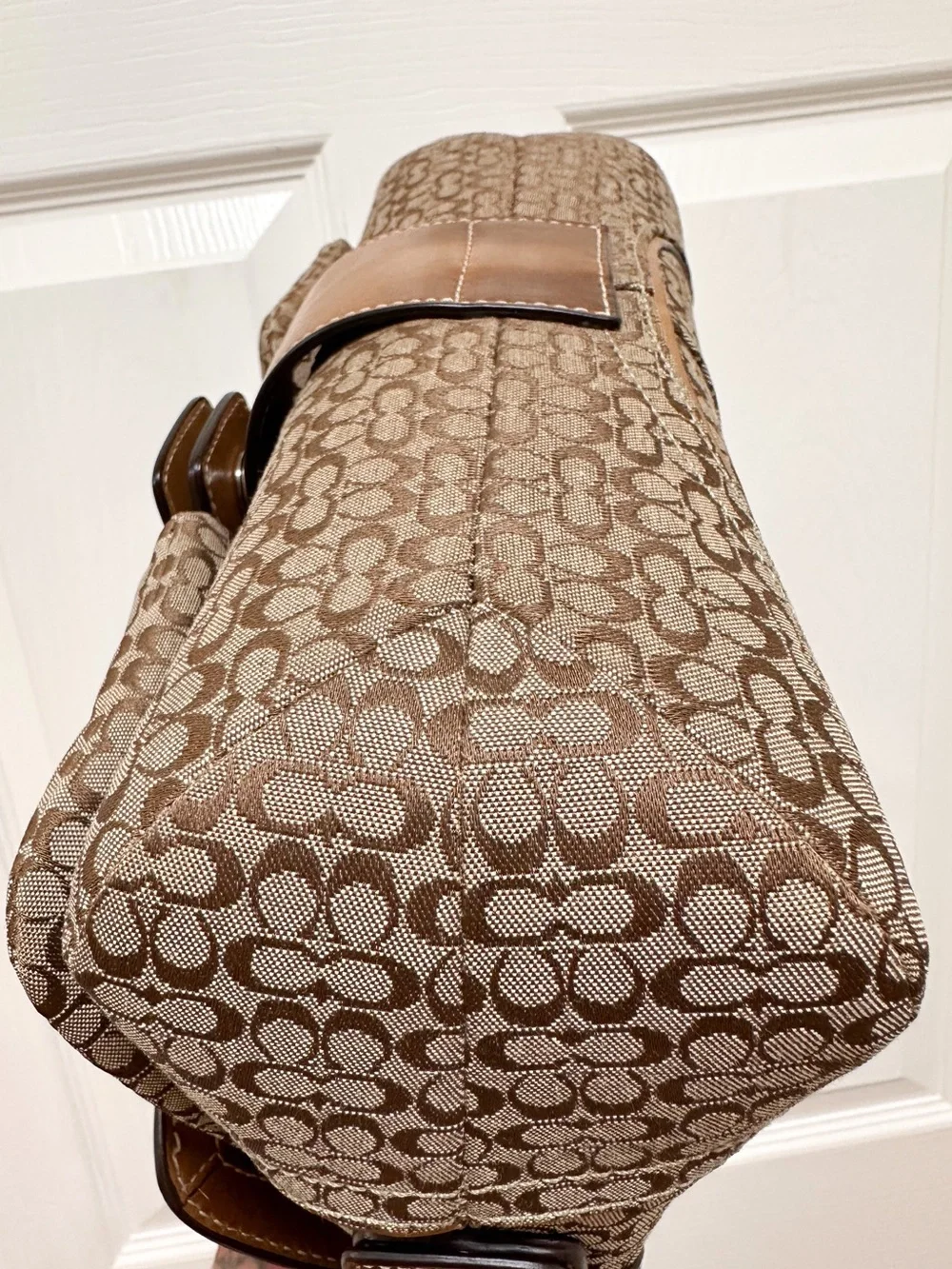 Coach Soho Buckle Flap Medium Shoulder Bag Mini Signature Jacquard Y2K